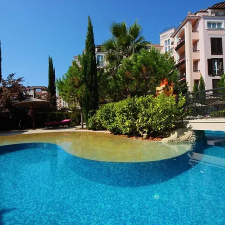 Menada Romance Marine Apartman Napospart