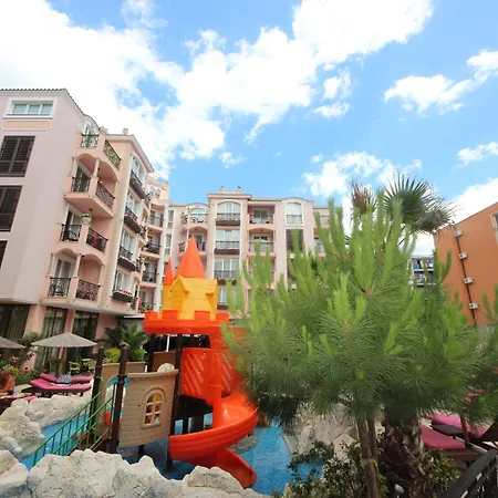 Menada Romance Marine 公寓 *