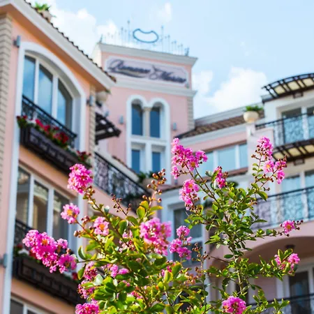 Menada Romance Marine Slăntjev Brjag