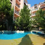 Menada Romance Marine Appartement *