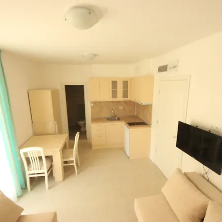 Menada Romance Marine Apartmán Sluneční pobřeží