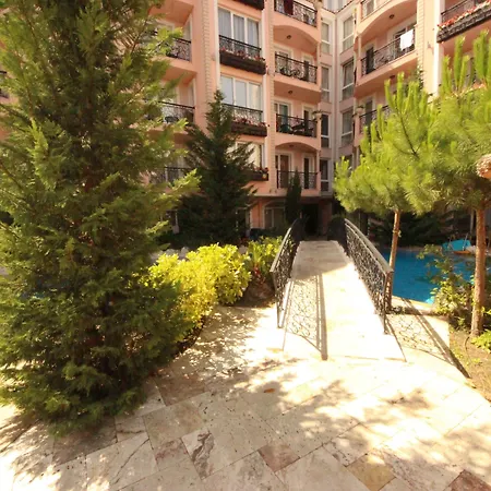 Menada Romance Marine Apartmán *